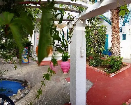 Apartment Manos Studios & Apartments