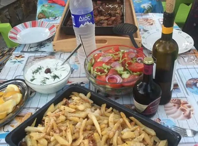 Manos Studios & Apartments Skopelos Town