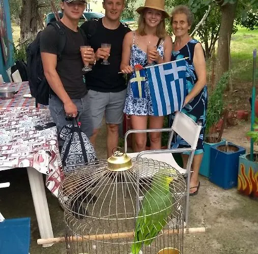 Manos Studios & Apartments Apartment