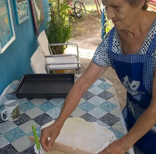 Manos Studios & Apartments Skopelos Town